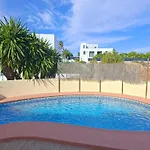 With Private Pool In El Montgo, 度假居 德尼亚
