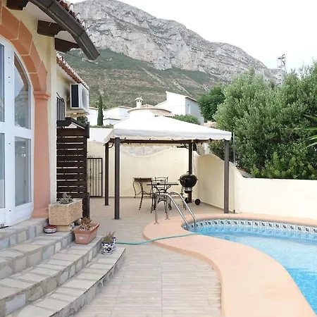With Private Pool In El Montgo, * דניה