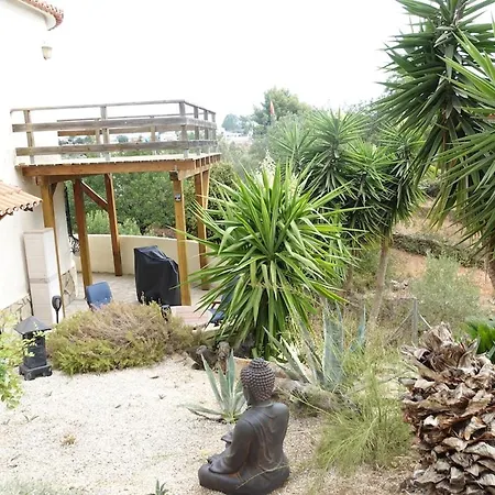With Private Pool In El Montgo, דניה