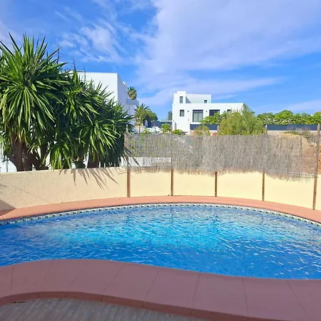With Private Pool In El Montgó, Сasa de vacaciones Dénia