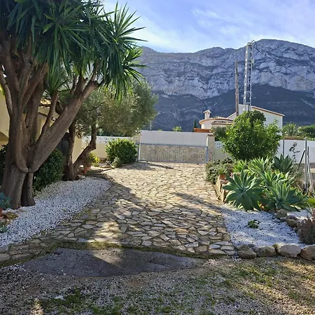 Сasa de vacaciones With Private Pool In El Montgó, Dénia